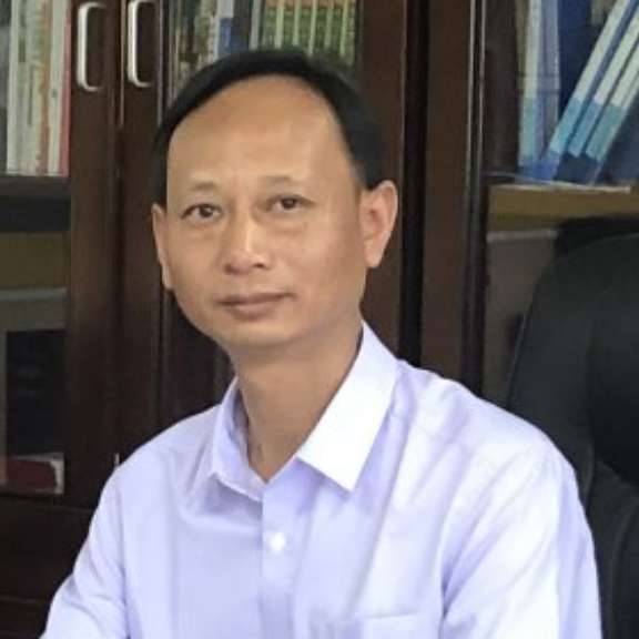 阿田的第一张照片--海丰闪婚服务中心